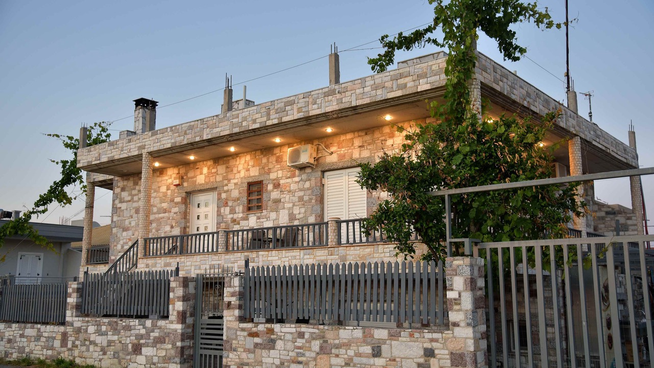 Photo of Outdoor in Korithion