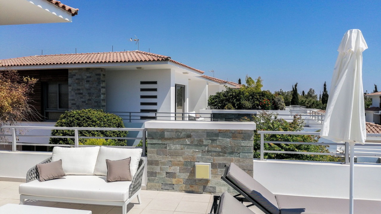 Photo of Outdoor in Mazotos