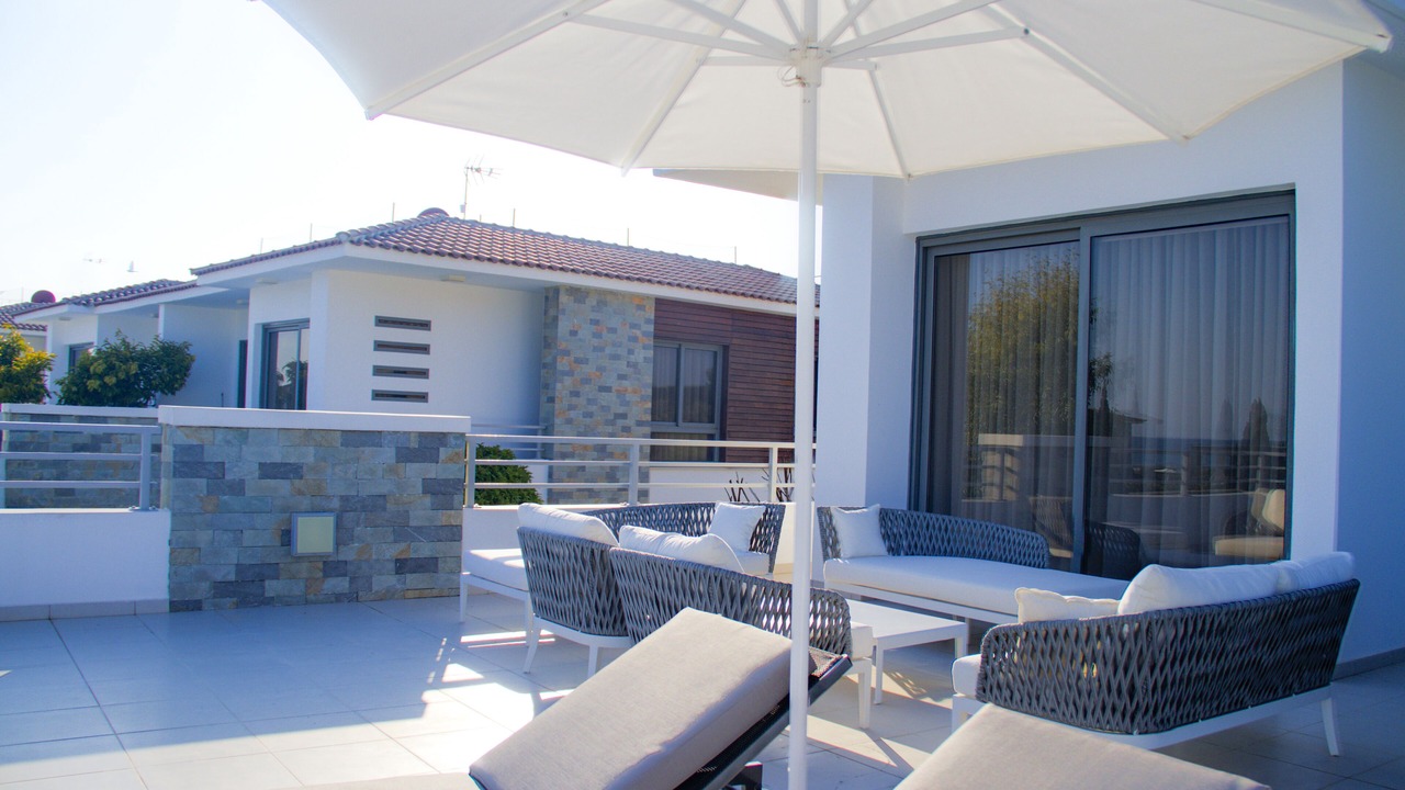 Photo of Patio Balcony in Mazotos