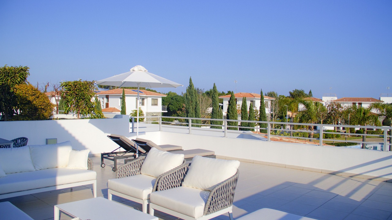 Photo of Patio Balcony in Mazotos