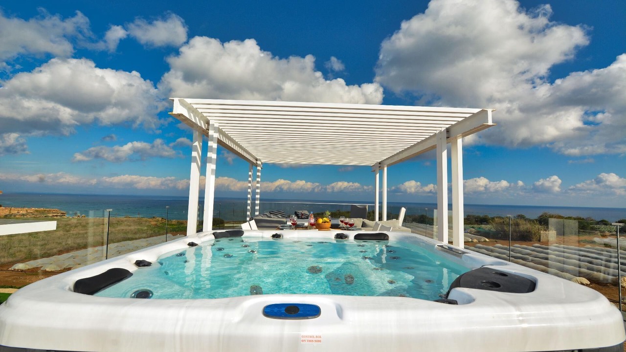 Photo of Outdoor in Kapparis