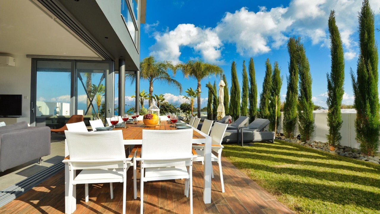 Photo of Outdoor in Kapparis