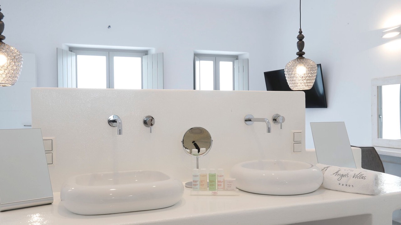 Photo of Bathroom in Naousa
