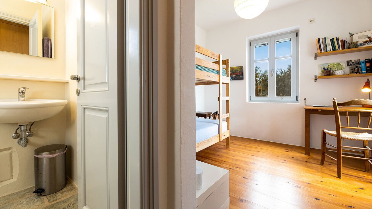 Photo of Bedroom in Paros