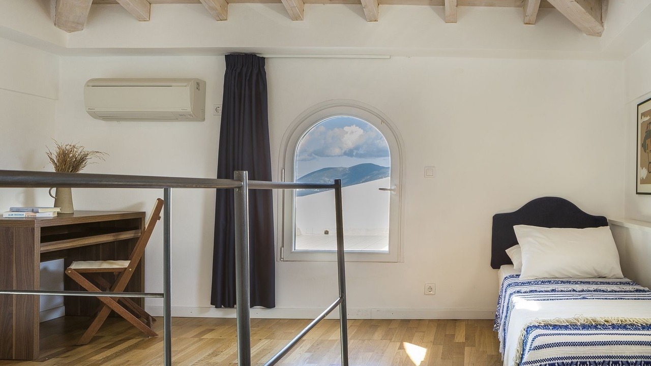 Photo of Bedroom in Karavomylos