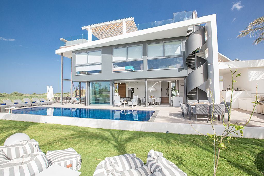 Photo of Outdoor in Kapparis