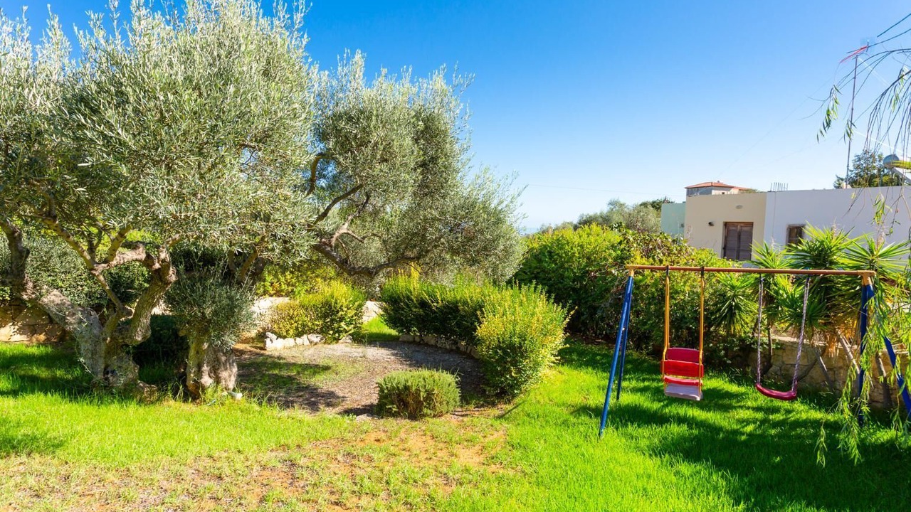 Photo of Outdoor in Gerani