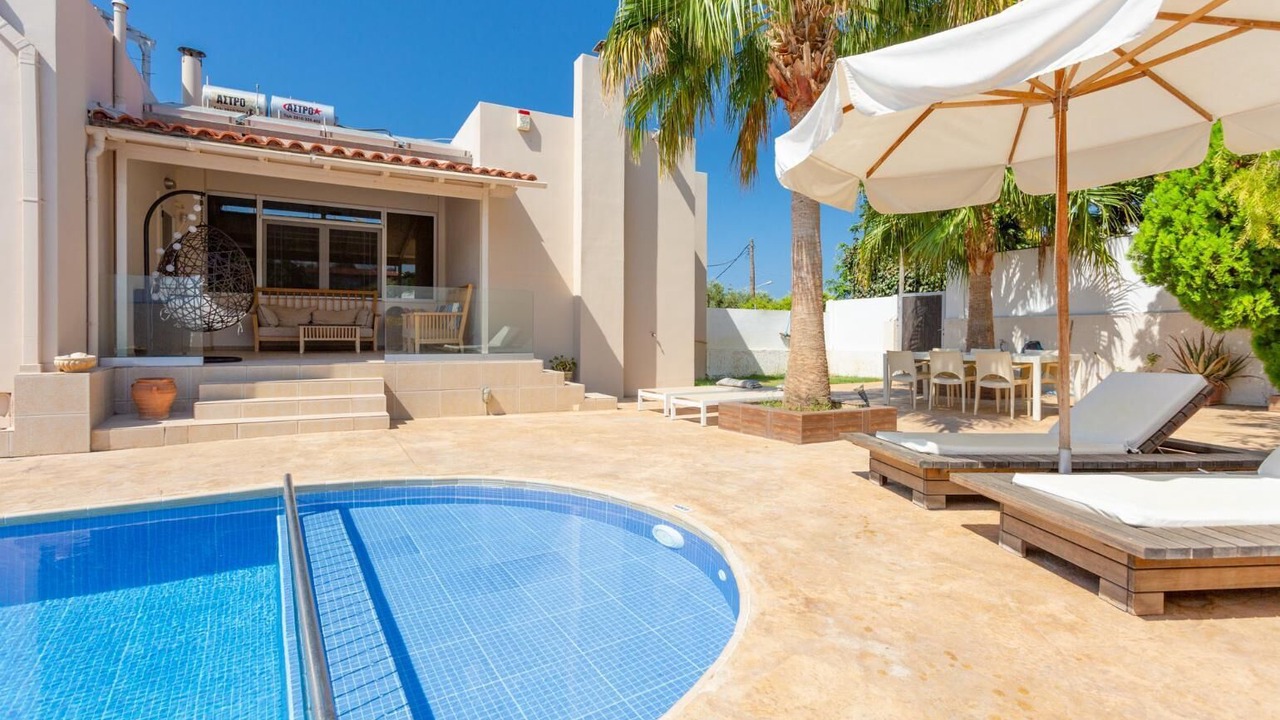 Photo of Outdoor in Adelianos Kampos