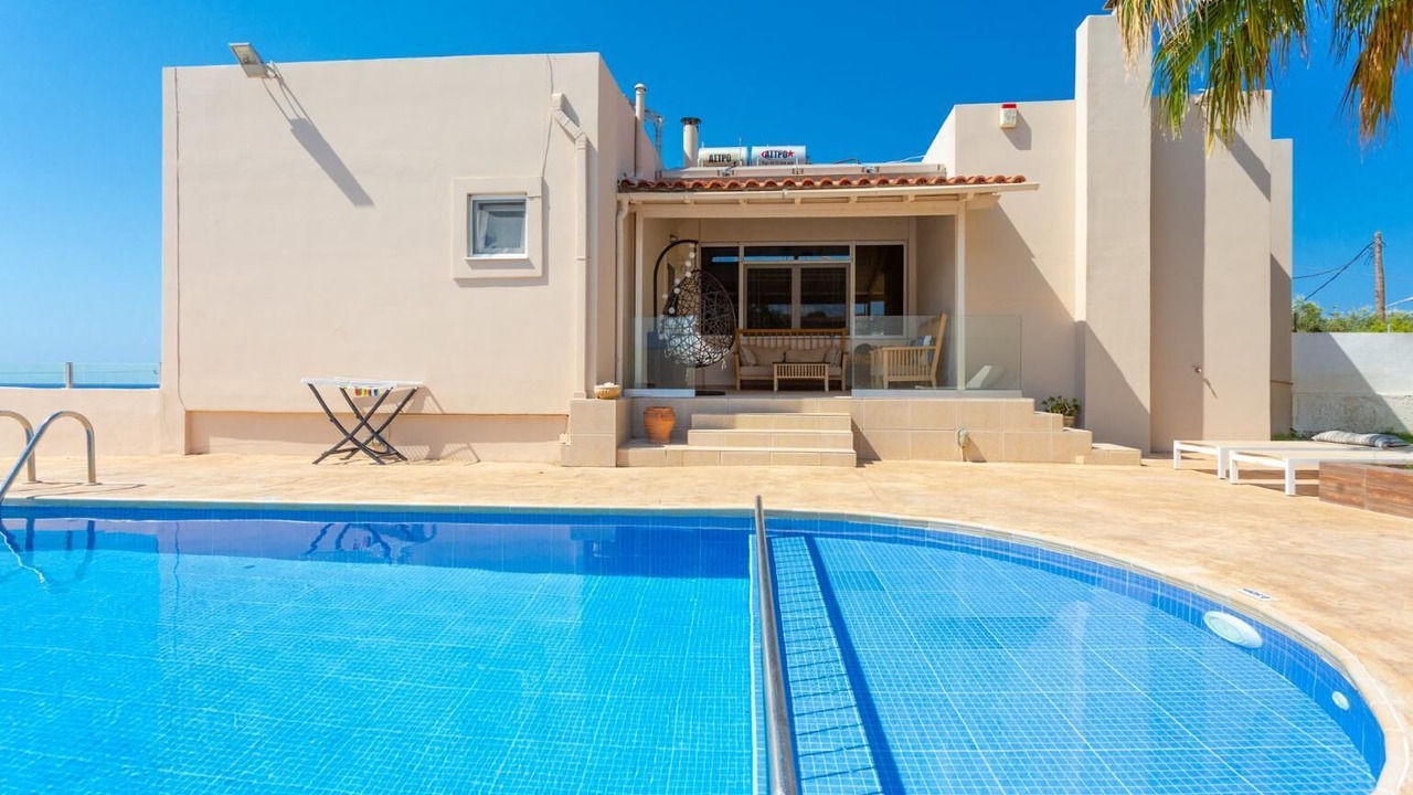Photo of Outdoor in Adelianos Kampos