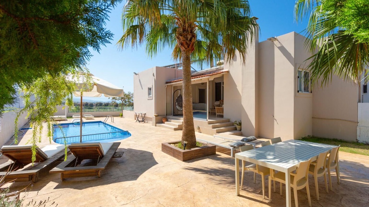Photo of Outdoor in Adelianos Kampos