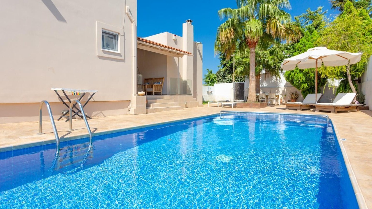 Photo of Outdoor in Adelianos Kampos