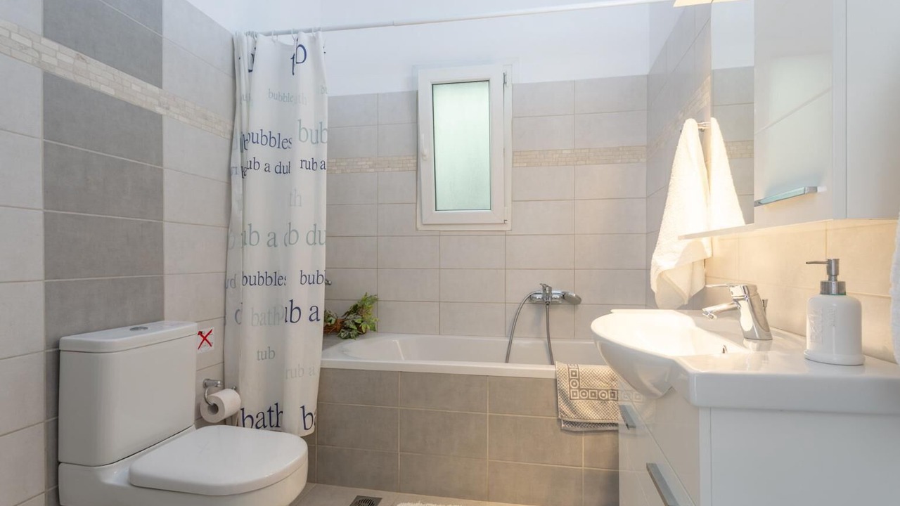 Photo of Bathroom in Nisaki
