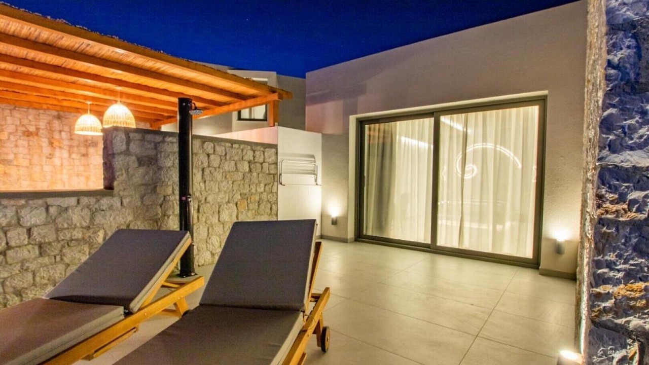 Photo of Patio Balcony in Amoopi