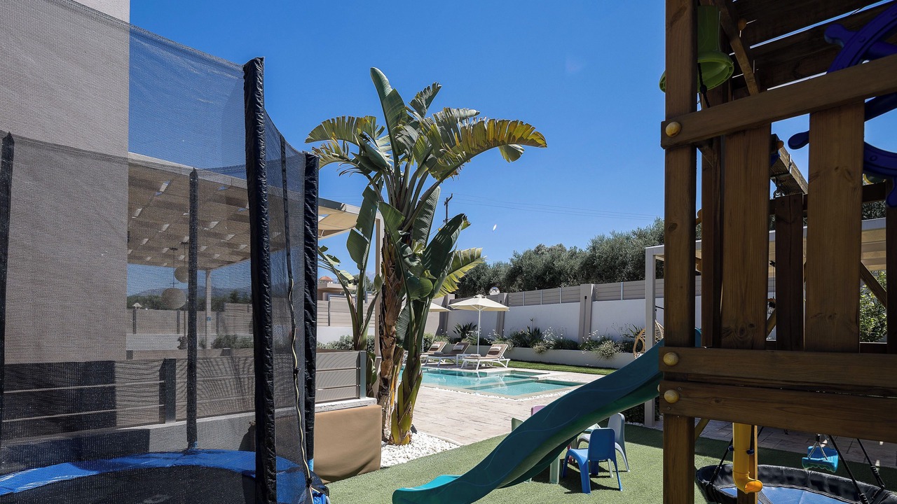 Photo of Outdoor in Perama