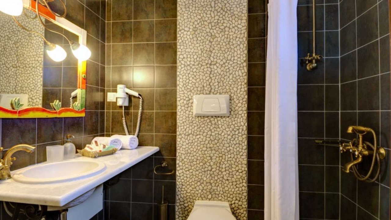 Photo of Bathroom in Lefokastron