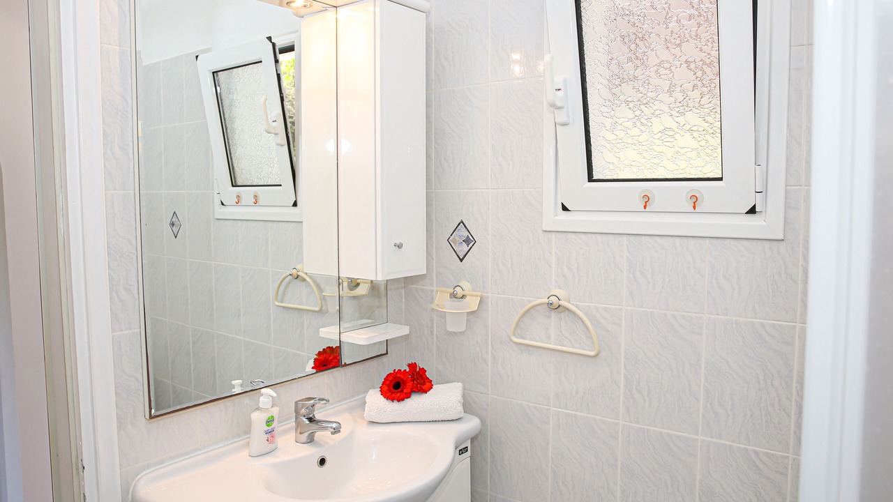Photo of Bathroom in Marathias