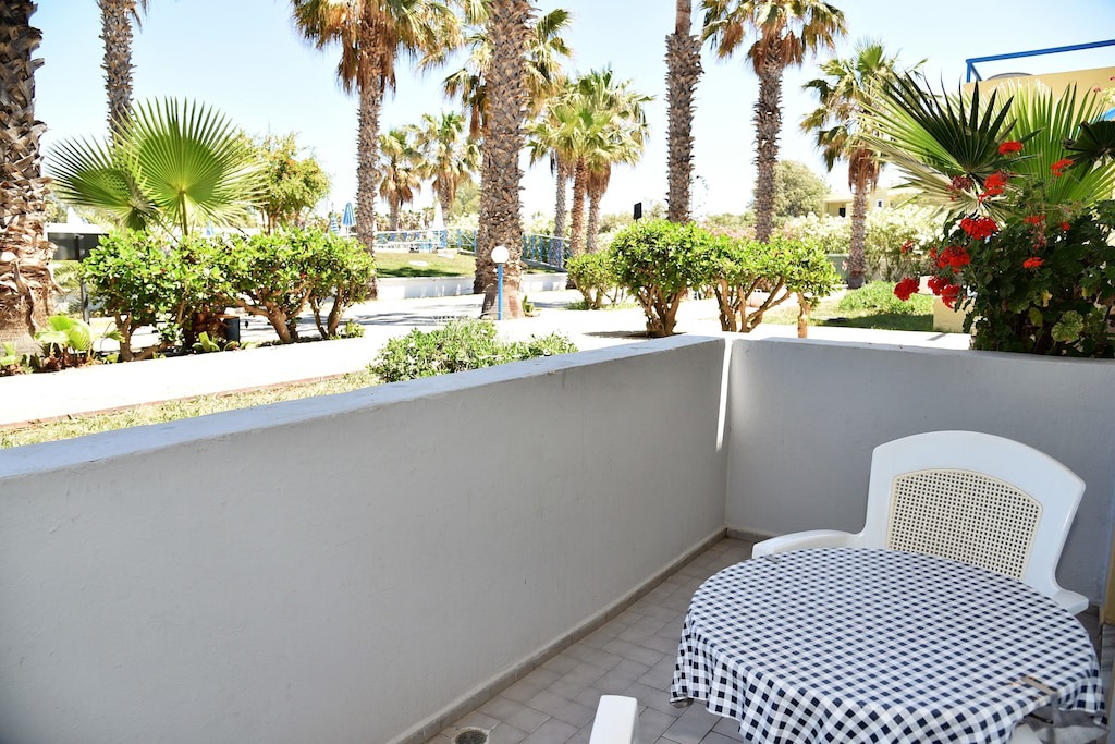 Photo of Patio Balcony in Lambi