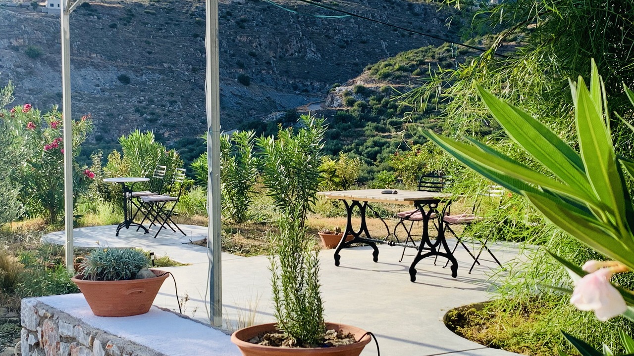 Photo of Outdoor in East Mani