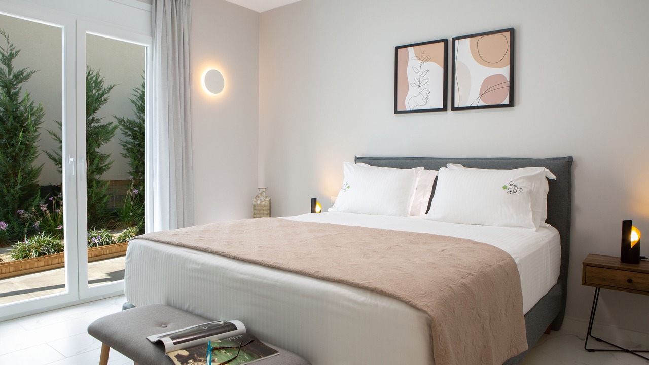 Photo of Bedroom in Apolpaina