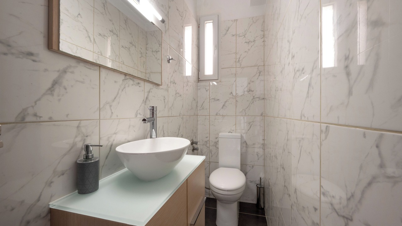 Photo of Bathroom in Perama