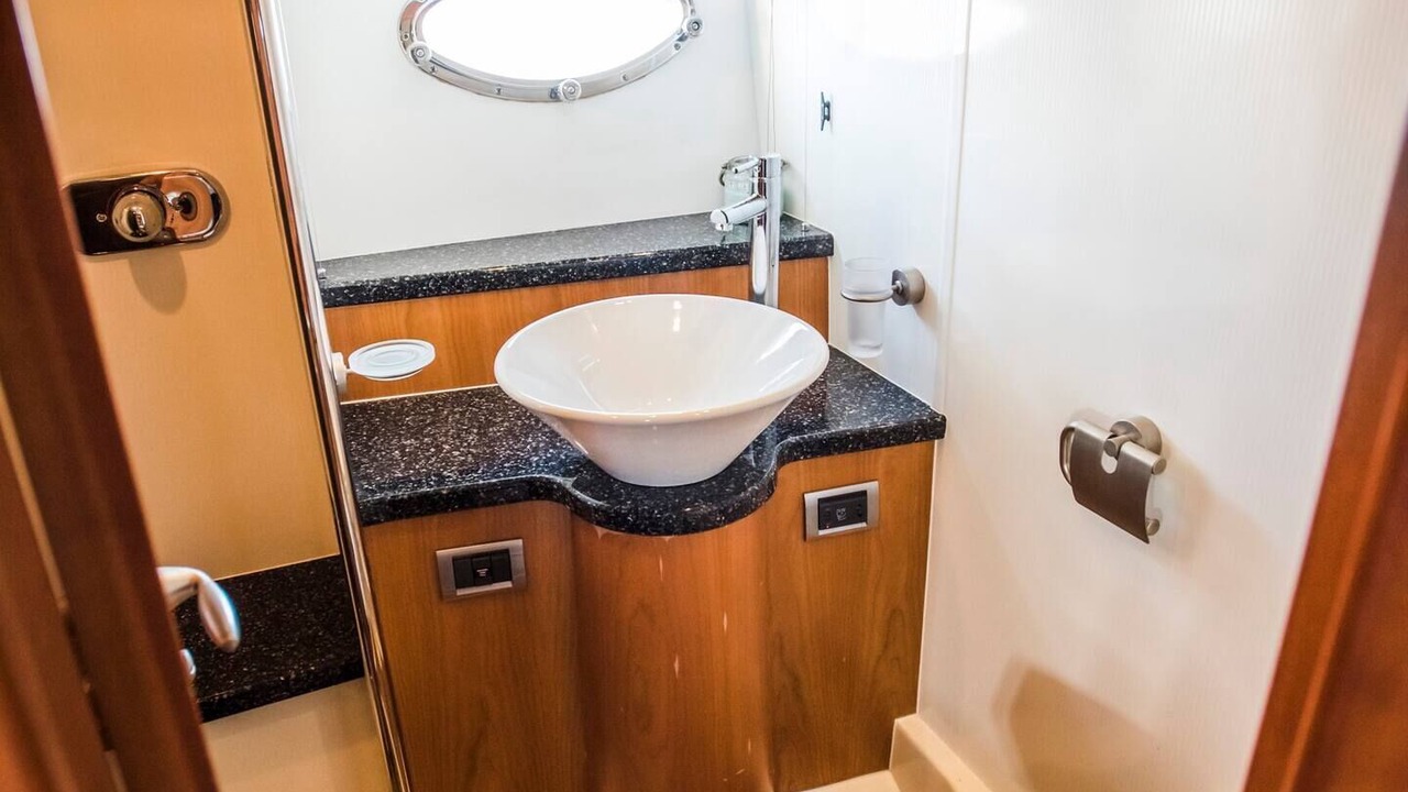 Photo of Bathroom in Naousa