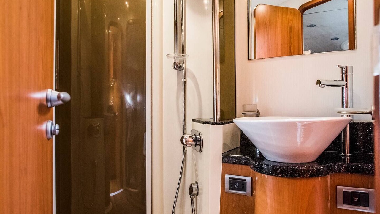 Photo of Bathroom in Naousa