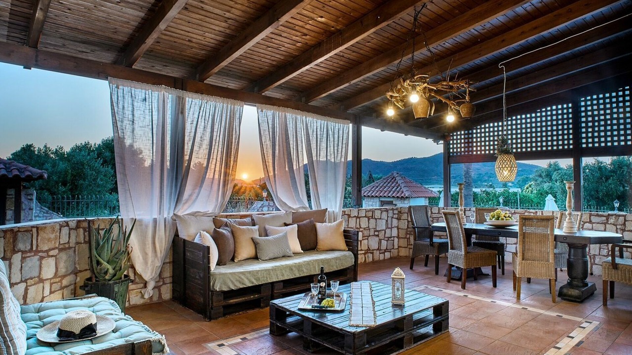 Photo of Patio Balcony in Oasis