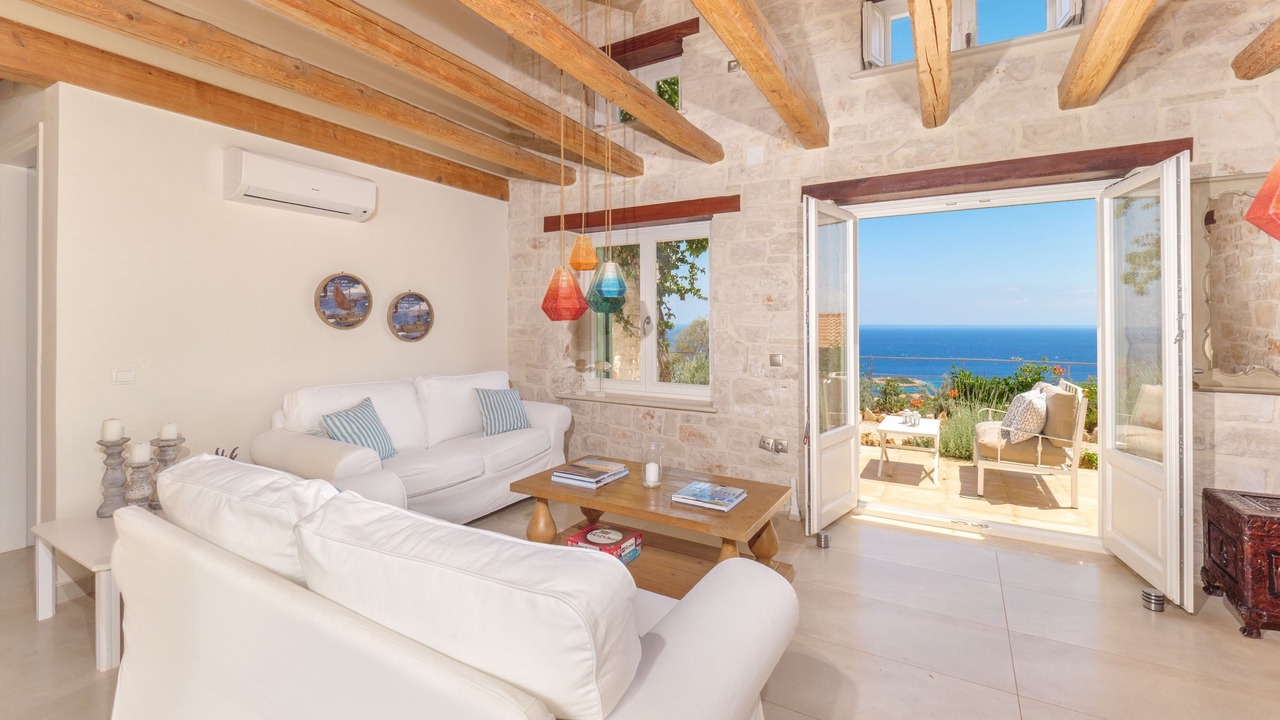 Photo of Livingroom in Skinaria