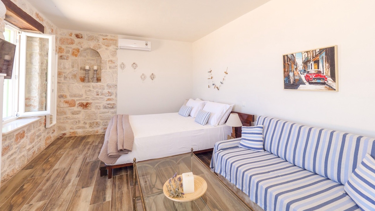 Photo of Bedroom in Skinaria