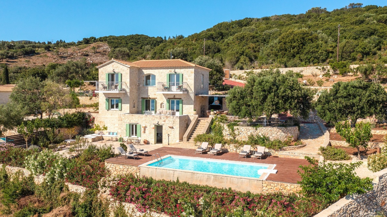 Photo of Outdoor in Skinaria