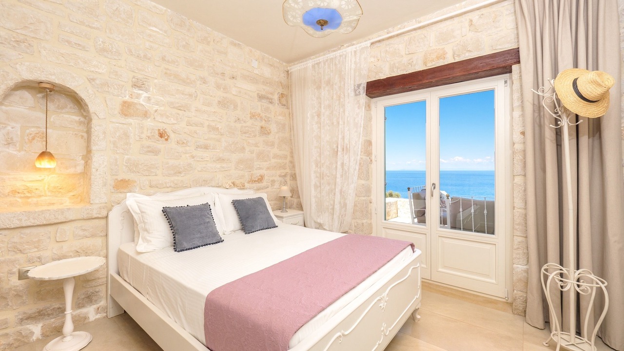Photo of Bedroom in Skinaria
