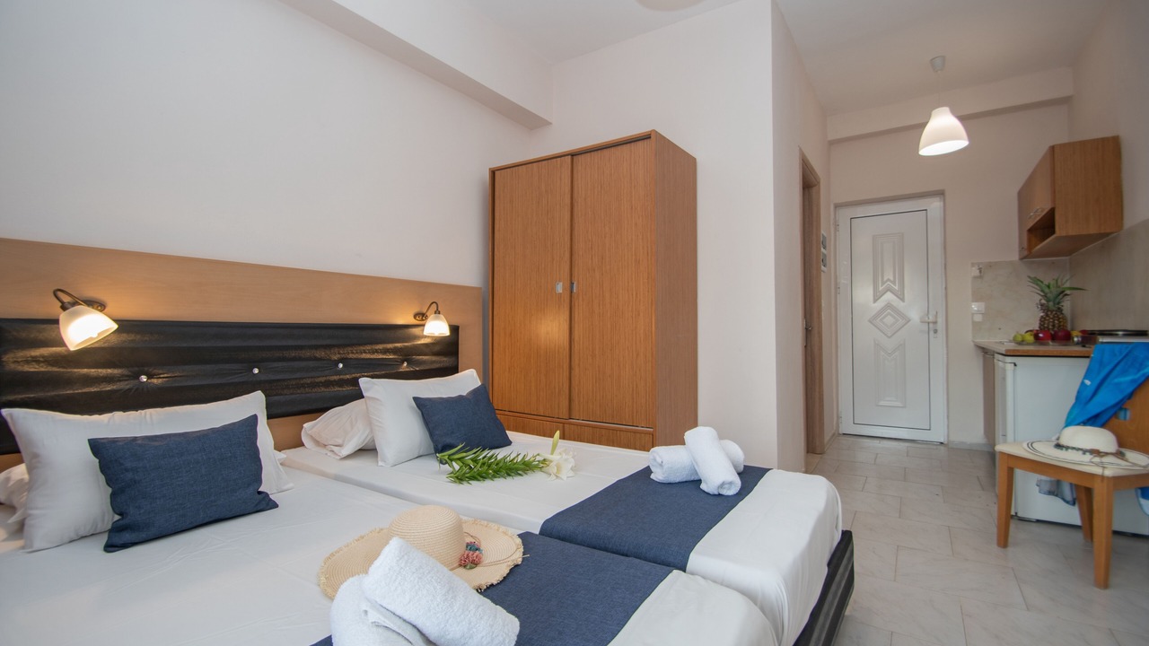 Photo of Bedroom in Amoudi