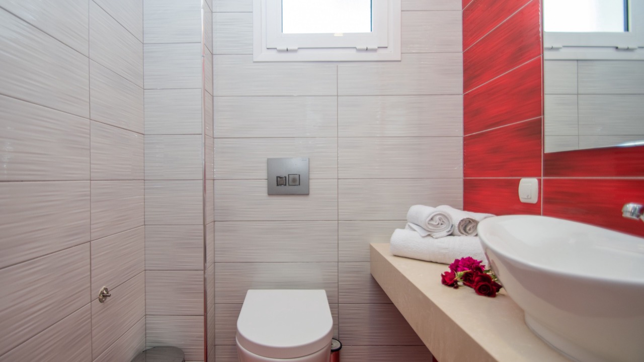 Photo of Bathroom in Amoudi