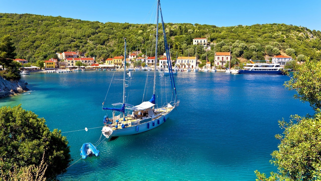 Photo of Others in Ithaki