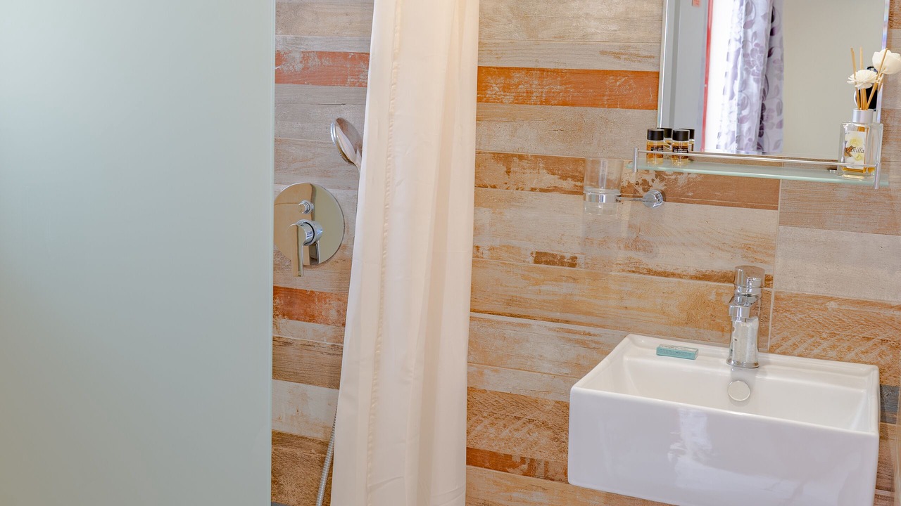 Photo of Bathroom in Kato Galatas