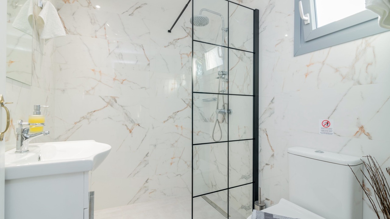 Photo of Bathroom in Skinaria