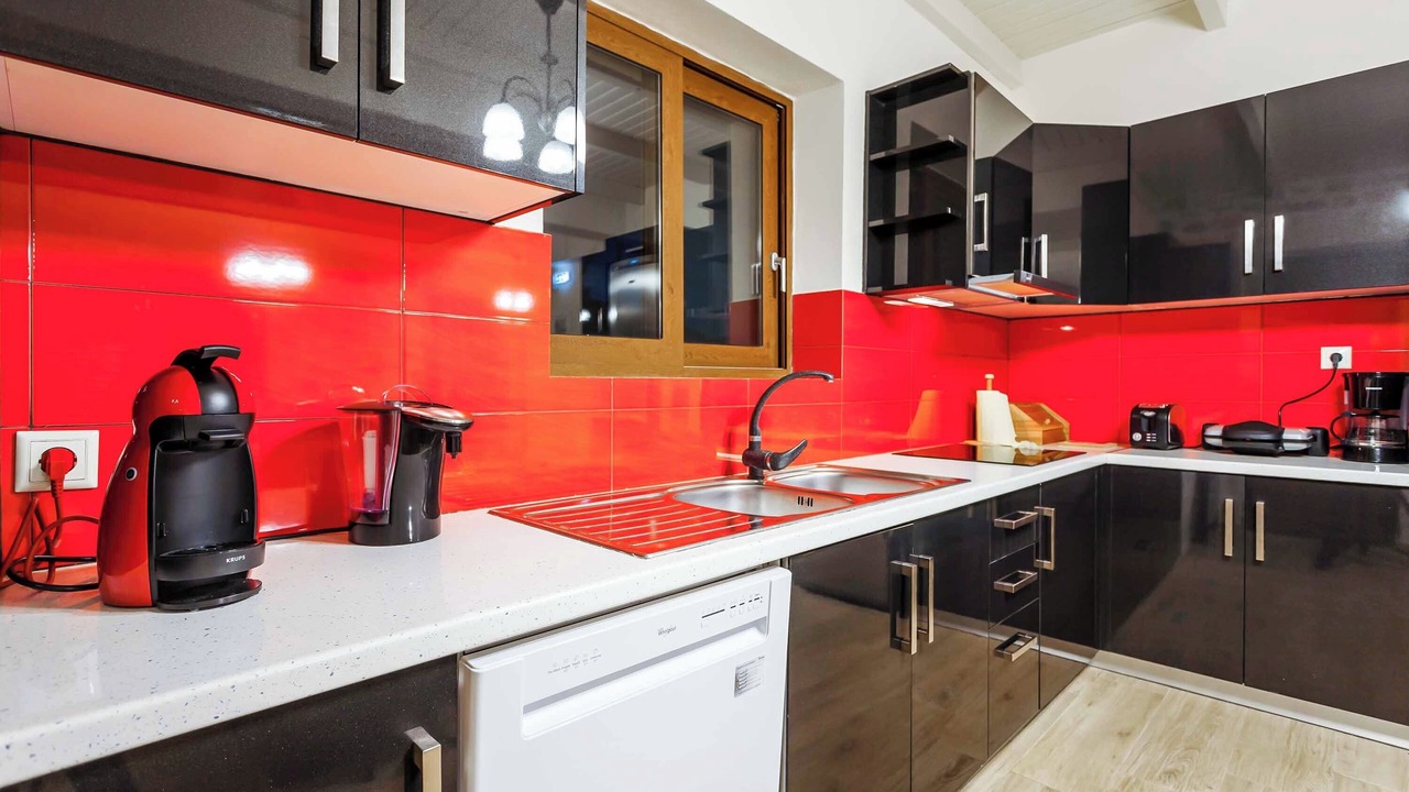 Photo of Kitchen in Skinaria