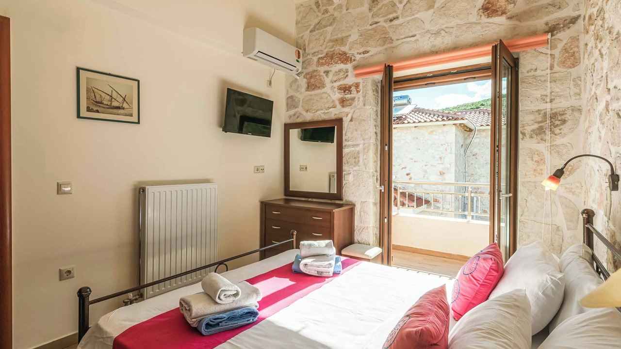 Photo of Bedroom in Skinaria
