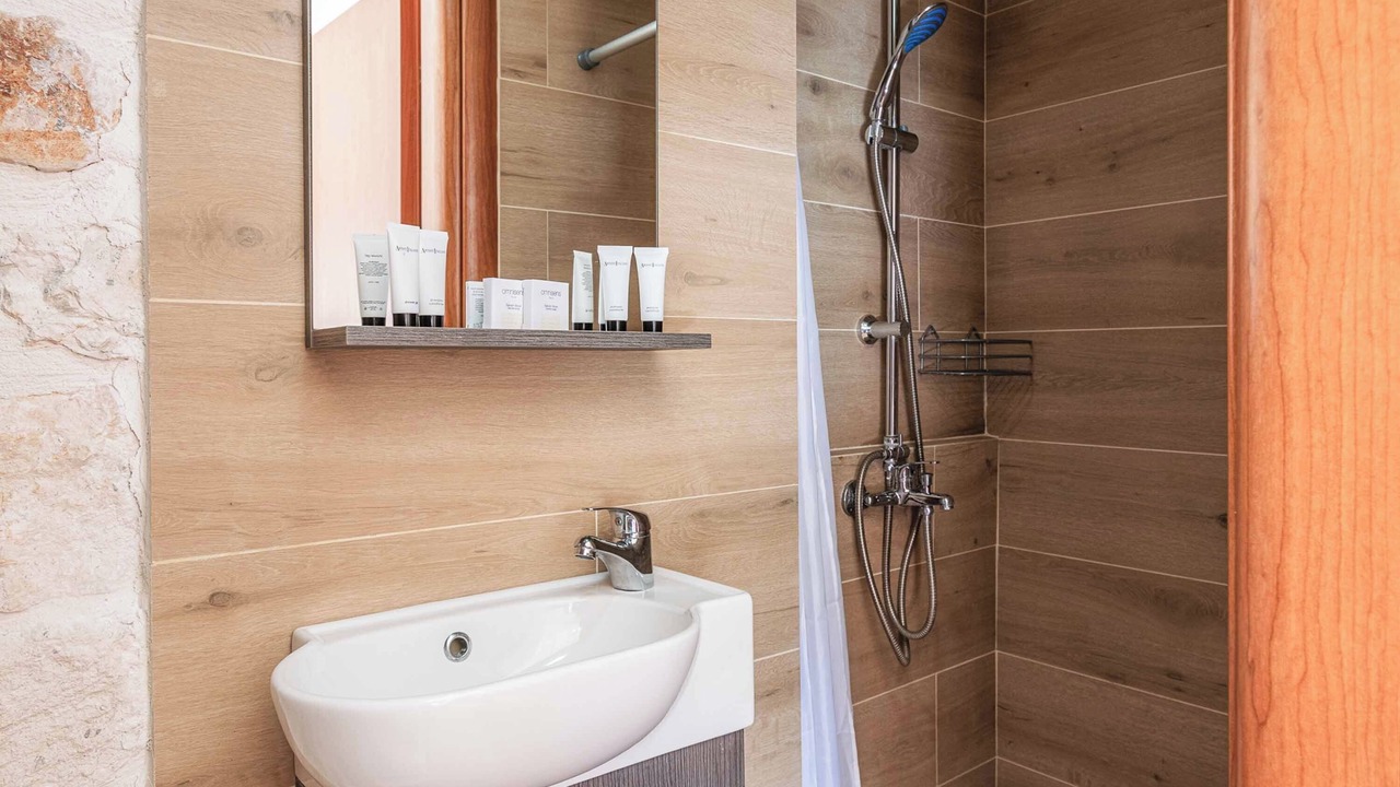 Photo of Bathroom in Skinaria