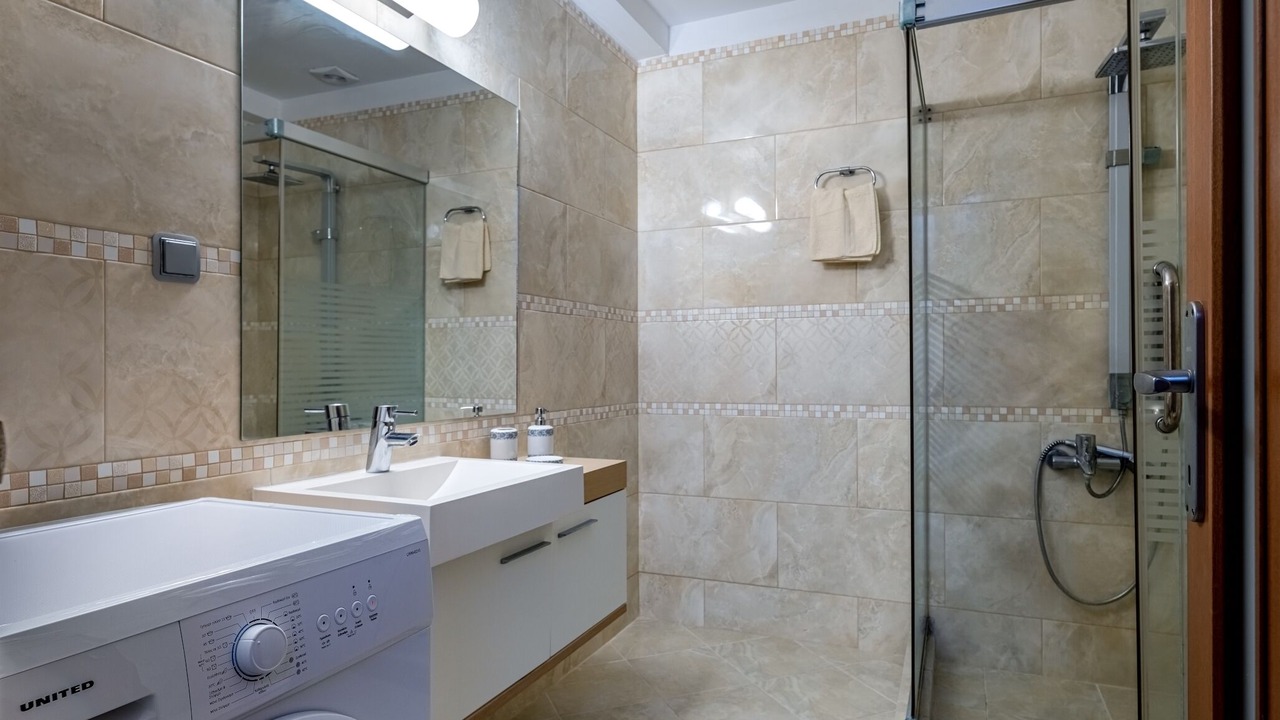 Photo of Bathroom in Dikaio