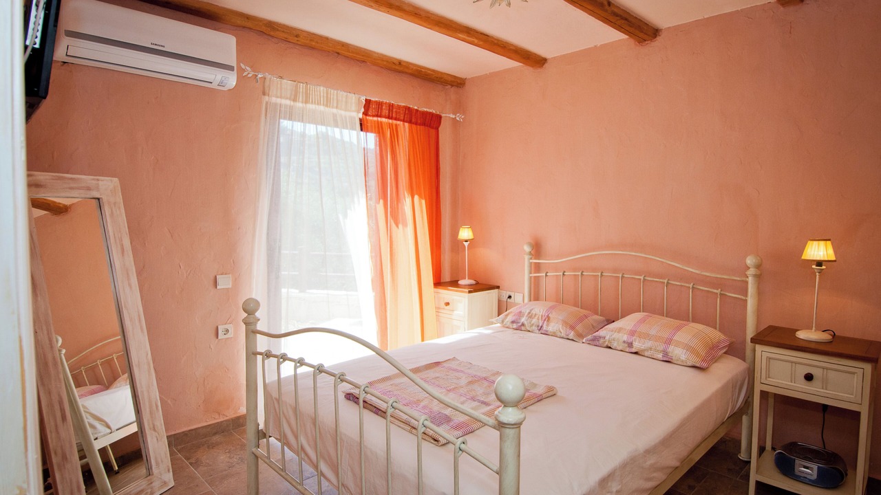 Photo of Bedroom in Lagopodo