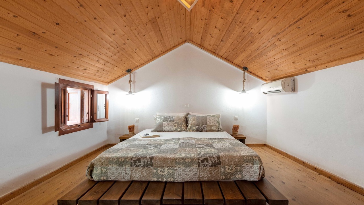 Photo of Bedroom in Symi