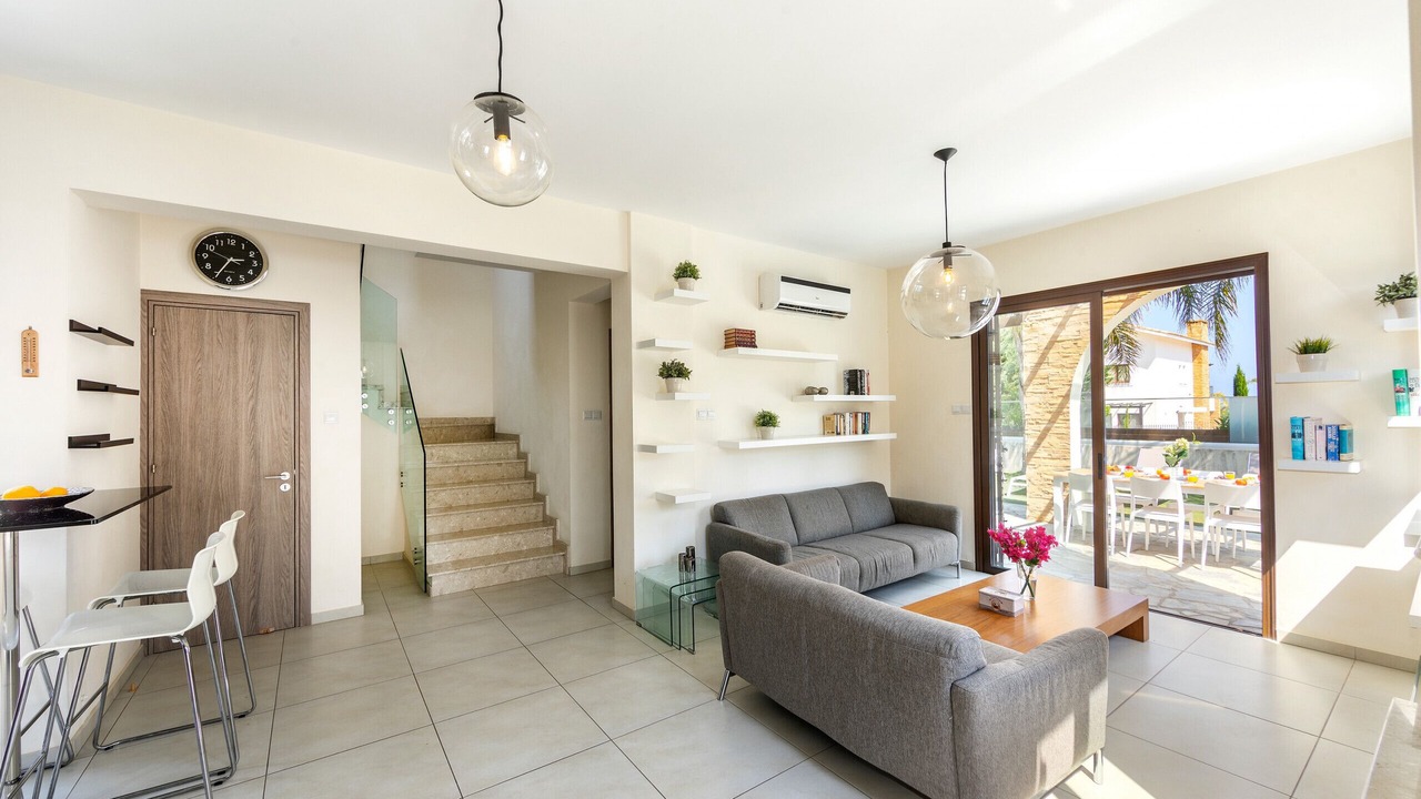 Photo of Livingroom in Ayia Thekla
