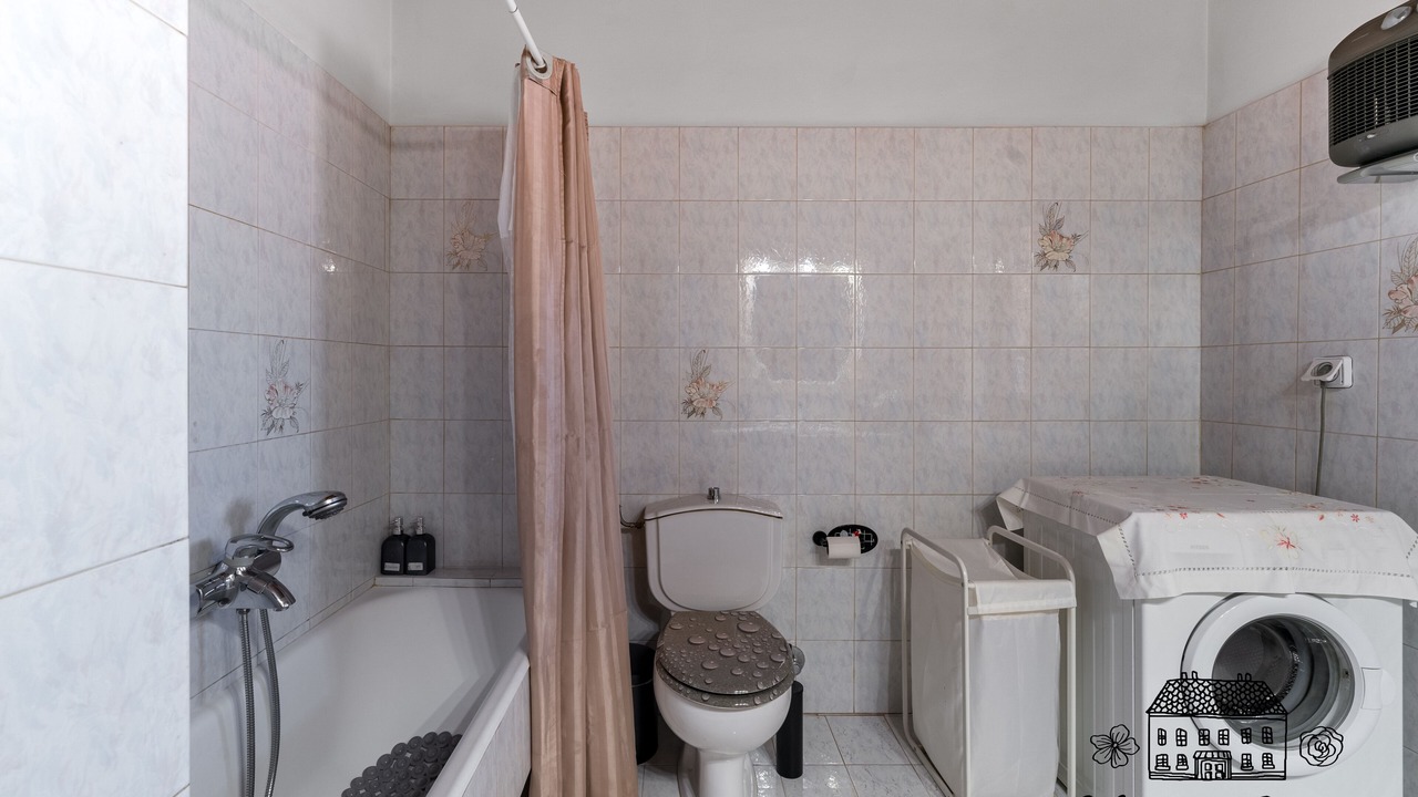 Photo of Bathroom in Sipiada