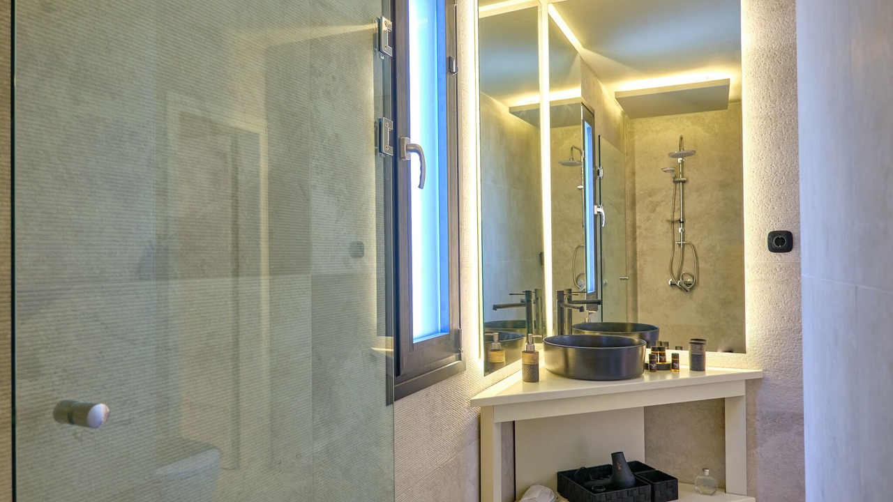 Photo of Bathroom in Arillas