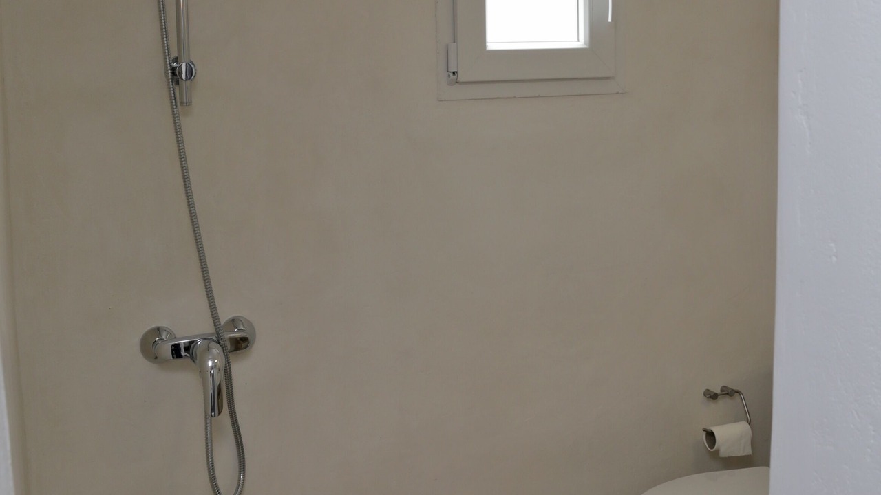 Photo of Bathroom in Apikia