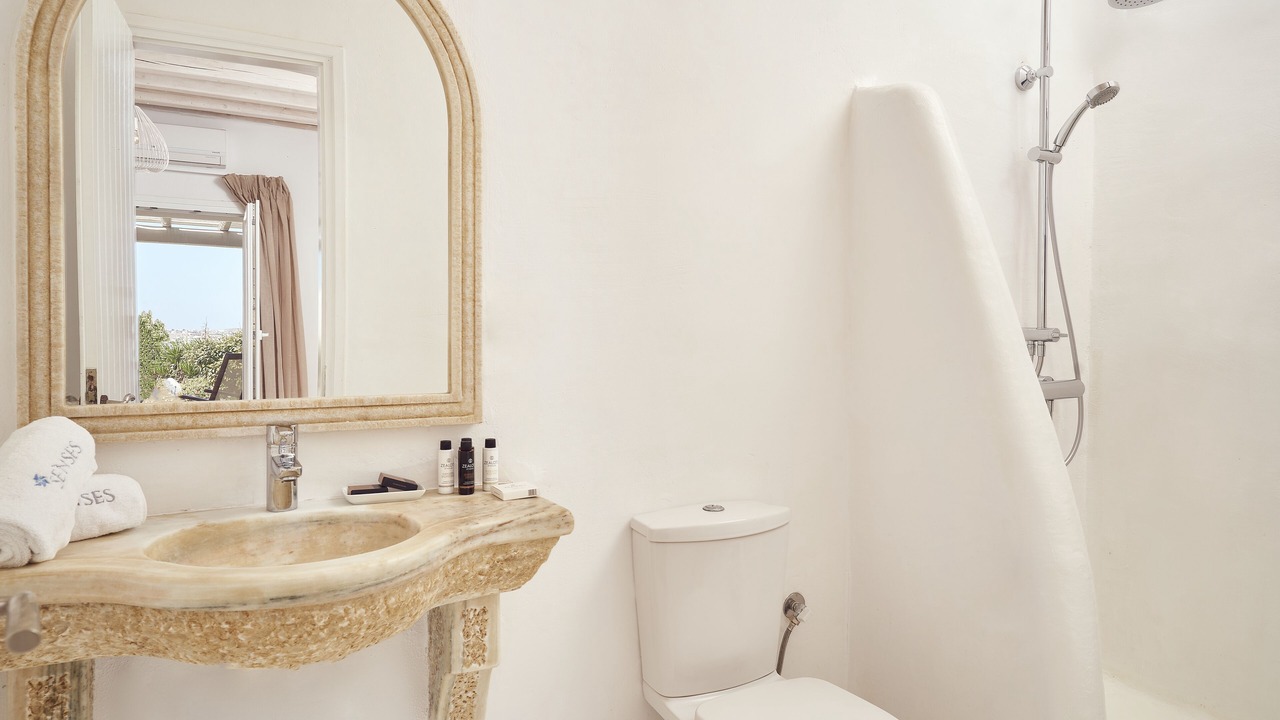 Photo of Bathroom in Agios Ioannis