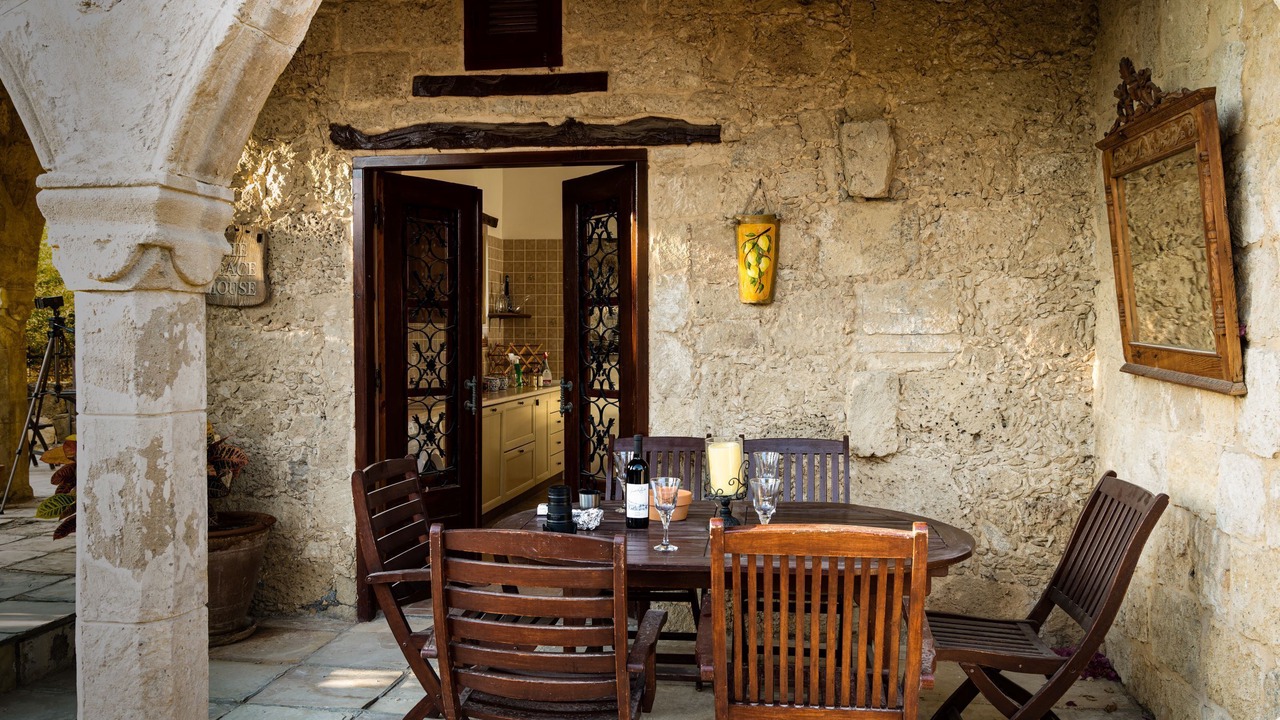 Photo of Outdoor in Karavas