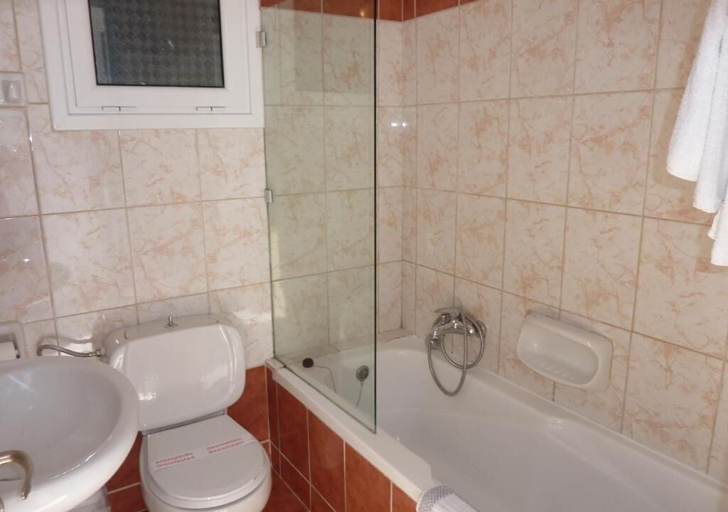 Photo of Bathroom in Perama