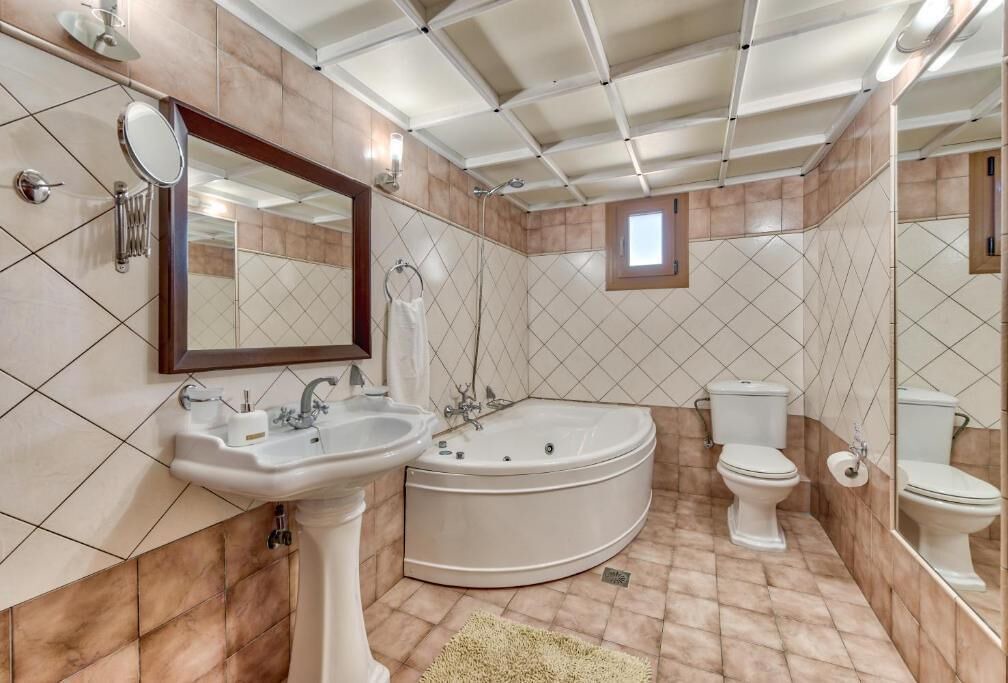 Photo of Bathroom in Agrilia